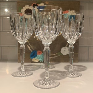 Classic Water Goblets by CRISTAL D&#39;ARQUES-DURAND | Crystal Table Decor | Crystal Glassware