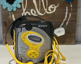 ビンテージ ソニー スポーツ ウォークマン（ヘッドホン付き） - Etsy 日本