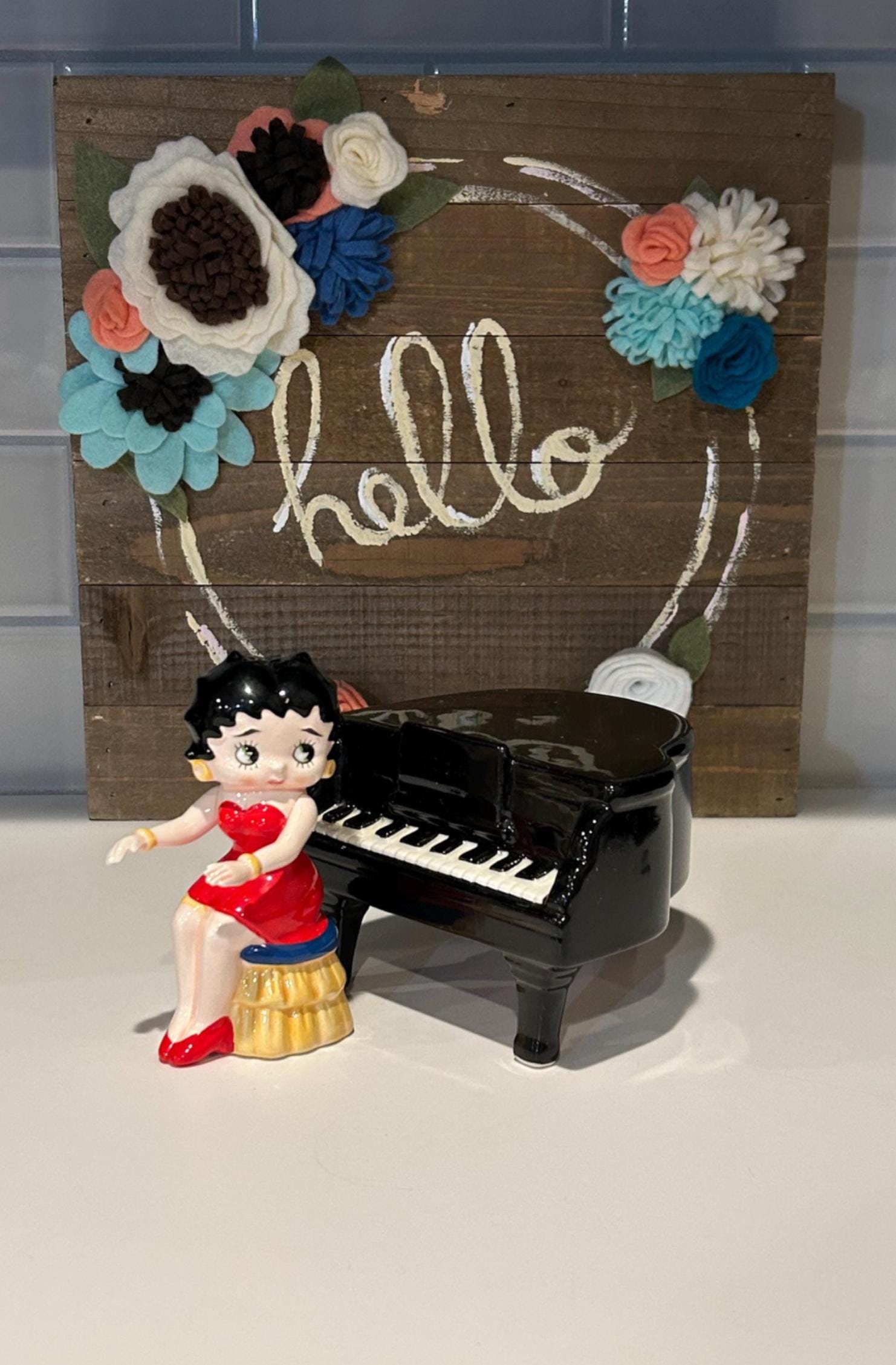 ベティブープオルゴール Betty Boop Piano Music Box - Etsy
