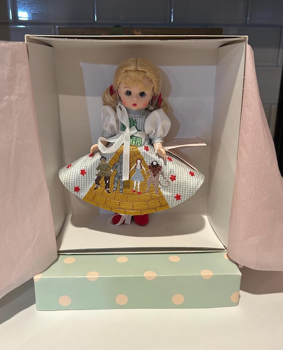 Madame Alexander Wendy Doll: Wizard of Oz, Yellow Brick Road - Etsy