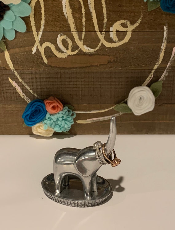 Vintage Elephant Ring Holder | Elephant Ring Dish… - image 2