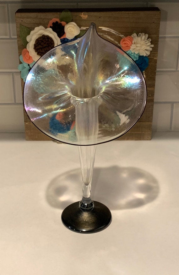 Rick Strini Iridescent Art Glass Jack in Pulpit Vase: Collectable