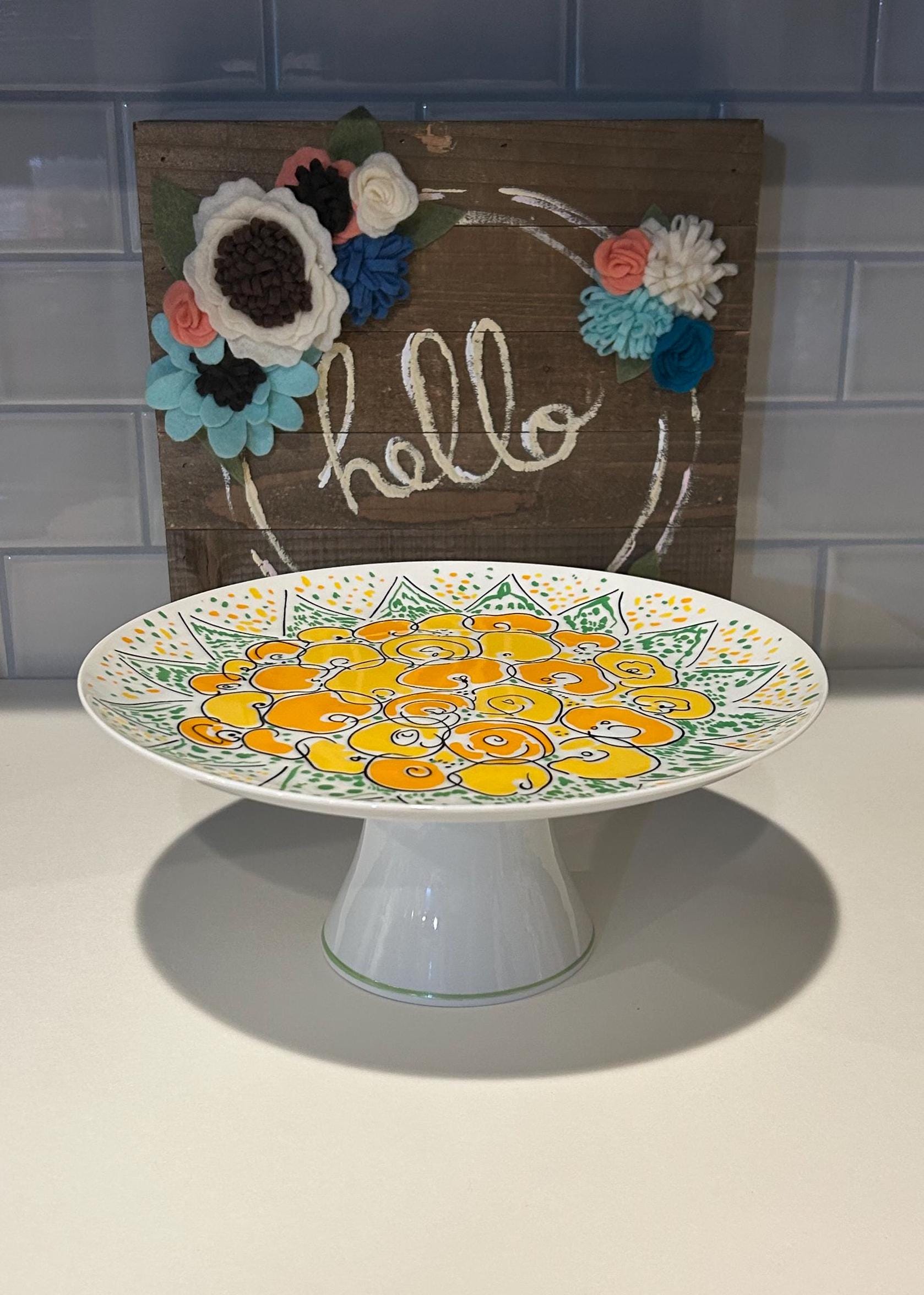 ウェッジウッド フェイブルクレーン ケーキプレート 1枚 Gloria Vanderbilt Forever Thine Cake Stand | Yellow Floral Cake