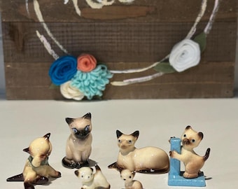 Selection of Vintage Hagen Renaker Miniature Ceramic Smalls Cats