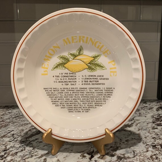 Vintage Sunnycraft Sunstone Colletor Pie Plate Lemon Merinque pie Vintage Sunnycraft Sunstone Colletor Pie Plate Lemon Merinque pie