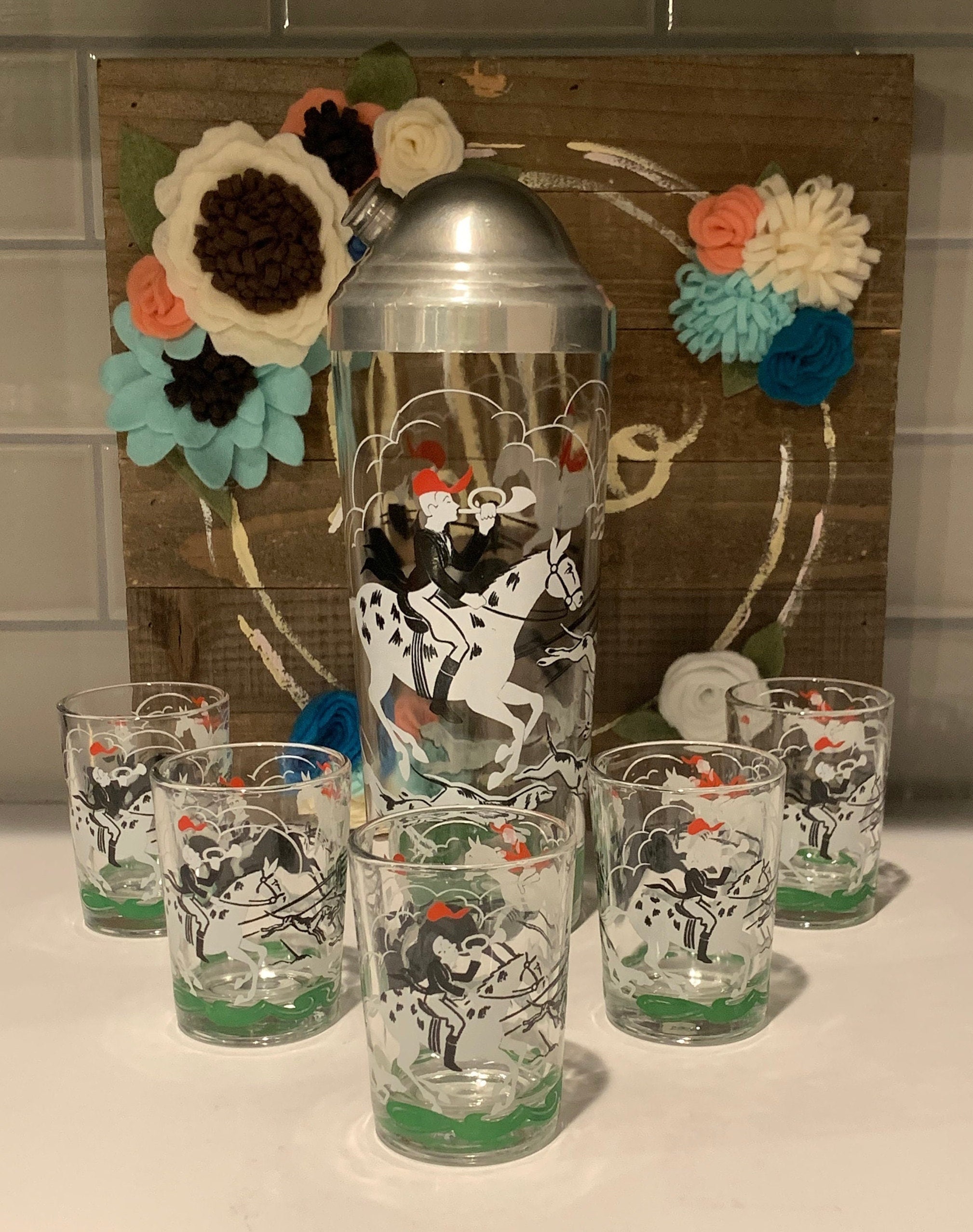 Vintage Hazel Atlas Fox Hunt Cocktail Shaker Set With Shot Glasses