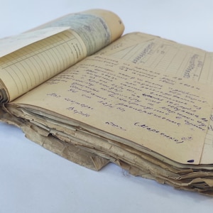 Map met Sovjet-boekhouddocumenten jaren 60