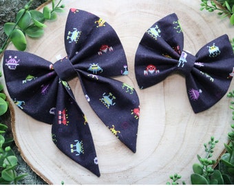 Alien Invaders - Bow Tie, Sailor Bow, Scrunchies and Cat Collars For Cats & Dogs - ChosenByKai