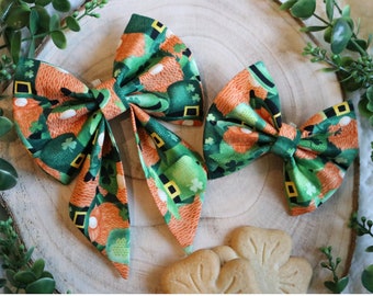 Kiss Me I'm Irish - Bow Tie, Sailor Bow, Scrunchies and Cat Collars For Cats & Dogs - ChosenByKai