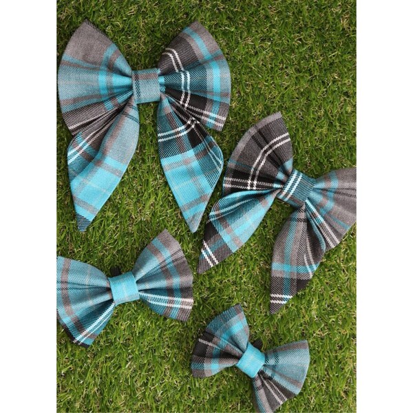 Gray Hunting Tartan Bow Tie main image 0