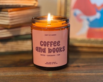 Café et livres : bougie parfumée au chocolat et au rhum, bougie livresque