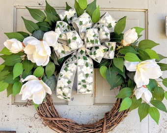 Everyday magnolia wreath for front door, Farmhouse magnolia wreath, southern front porch, country patio wreath, elegant white floral wreath