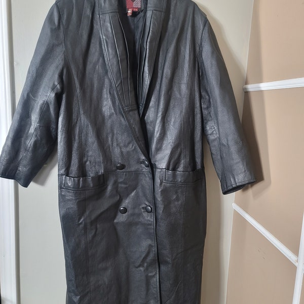 G III genuine leather trench coat size Large