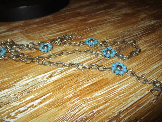 Vintage Silver Chain Link Belt With Turquoise Bead Accent  display picture 1