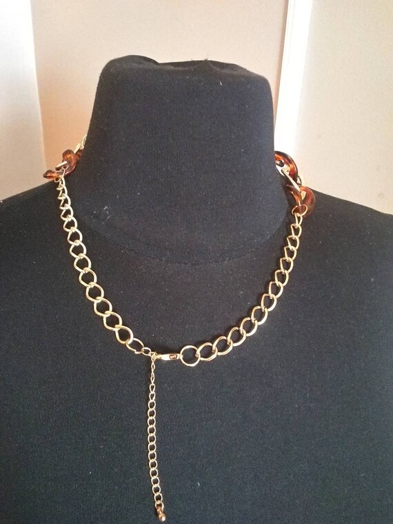 Vintage 3 pc Lucite Gold Tone Necklace Bracelet E… - image 5