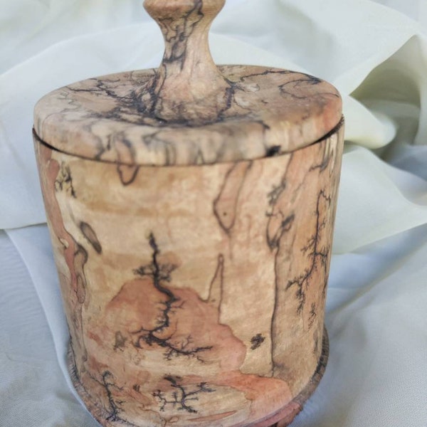 Spalted maple burl with lid and fractal burning