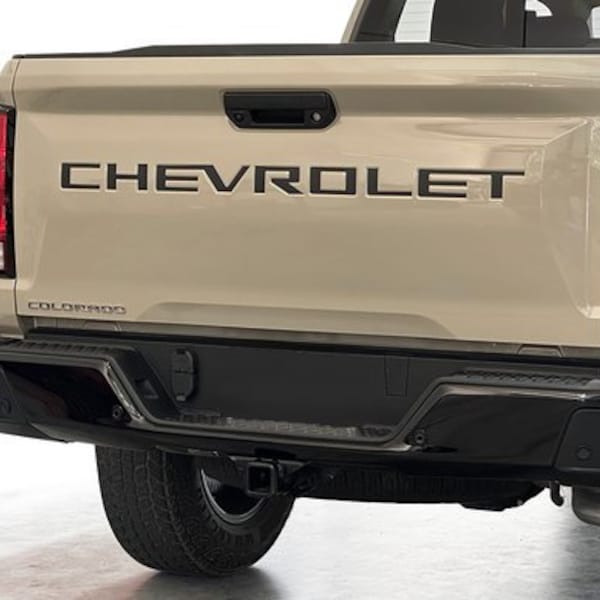 2023+ Colorado Tailgate Vinyl Overlay - Chevrolet - Accessories