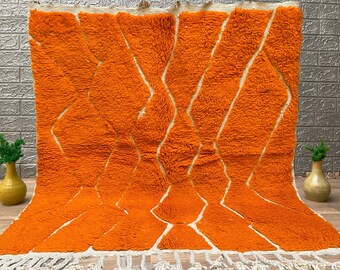 SUPERBE TAPIS MAROCAIN, tapis Beniourain personnalisé, tapis orange, tapis berbère fait main, tapis touffeté, tapis de salon, carpette tissée à la main.
