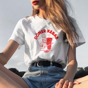 T-shirt Doner Kebab / T-shirt Döner Kebap / Camicia tumblr estetica / Regalo per lei / Divertente Doner Kebabs Lover Camicia / T-Shirt Unisex