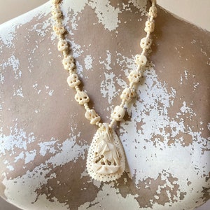 hand carved elephant pendant necklace boho tribal