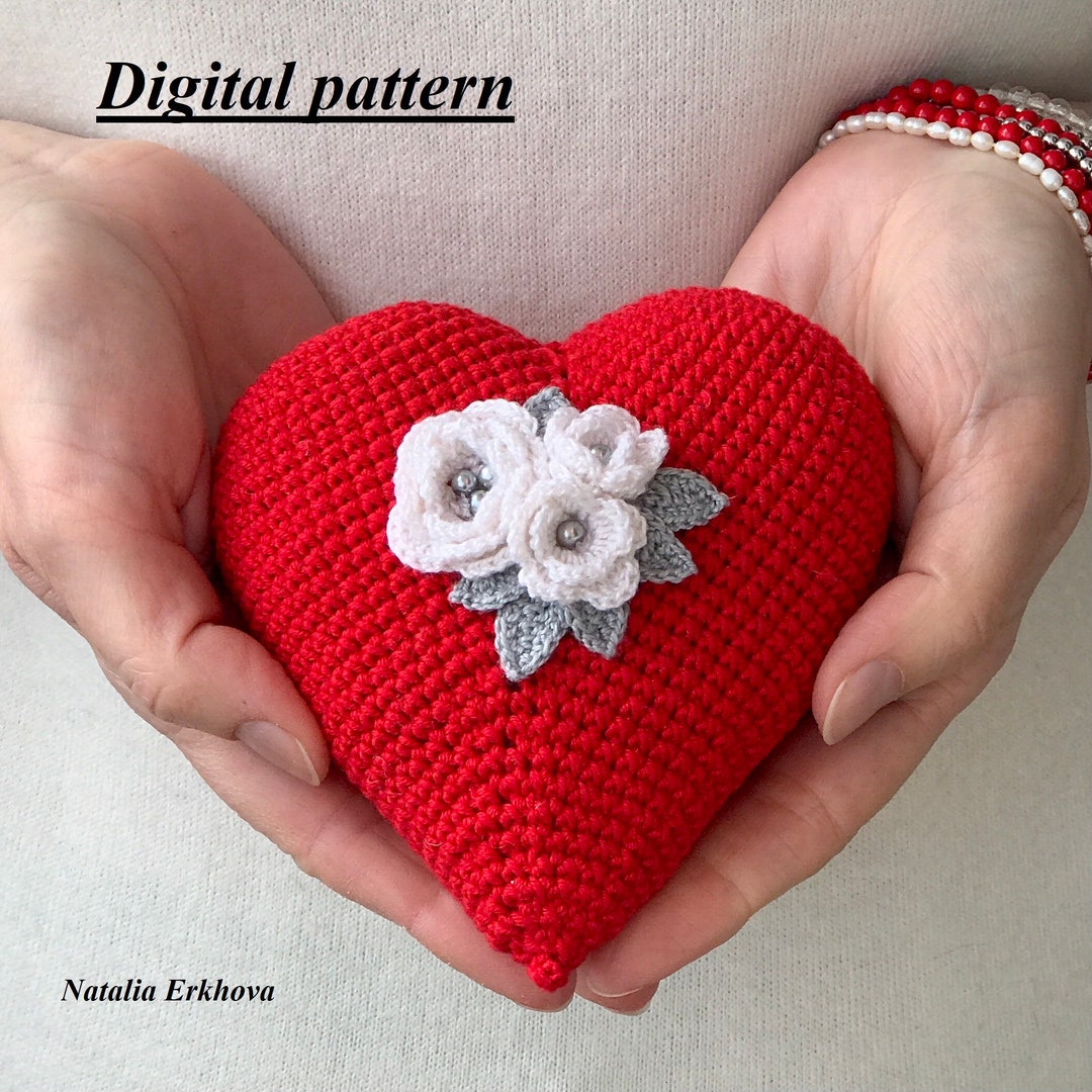 Digital Crochet Pattern Red Heart, Crochet Pattern for Valentines Day