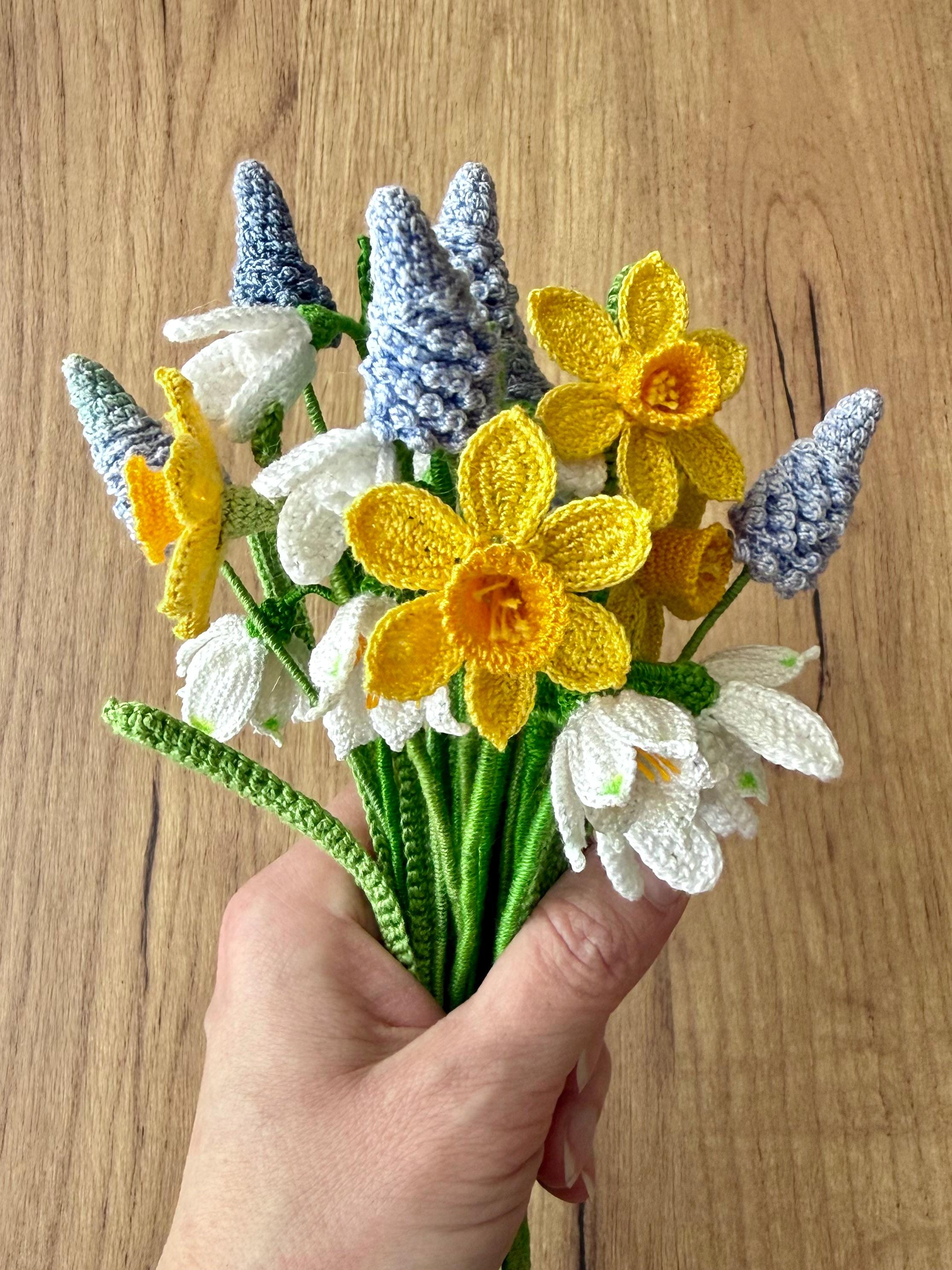 スイセンの編み図（PDF） – リアルなスイセンの茎、春の花、英語の