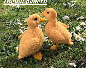 Digital crochet pattern yellow duckling, crochet duck, crochet tutorial - instant download, duck tutorial, gift idea