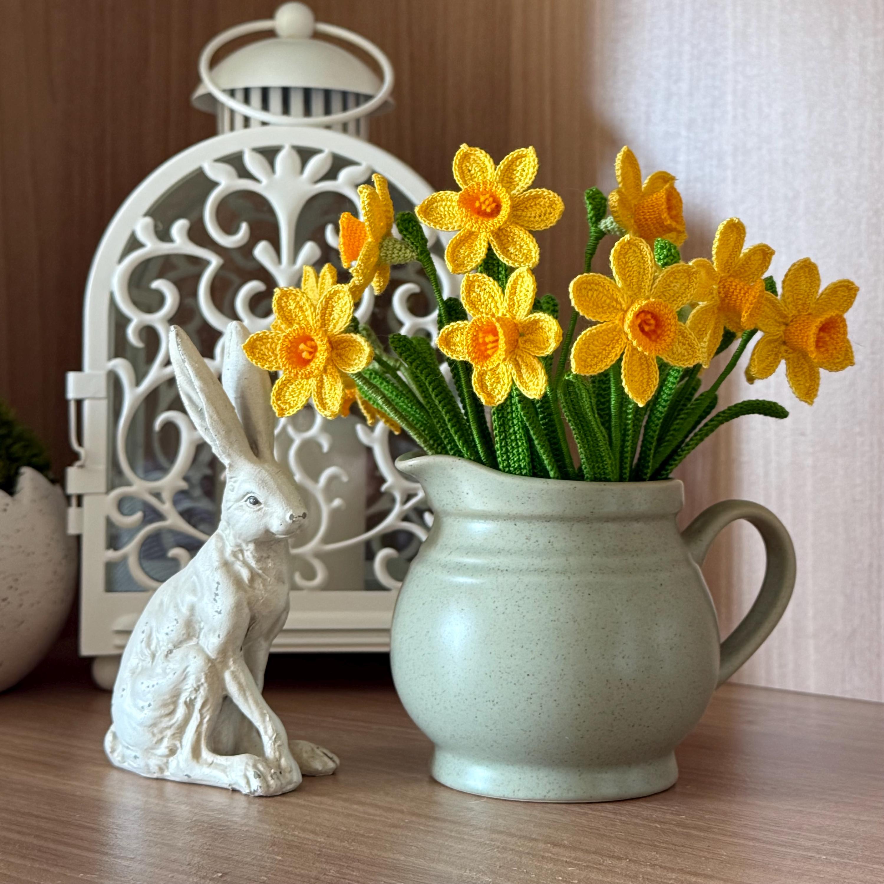 スイセンの編み図（PDF） – リアルなスイセンの茎、春の花、英語の