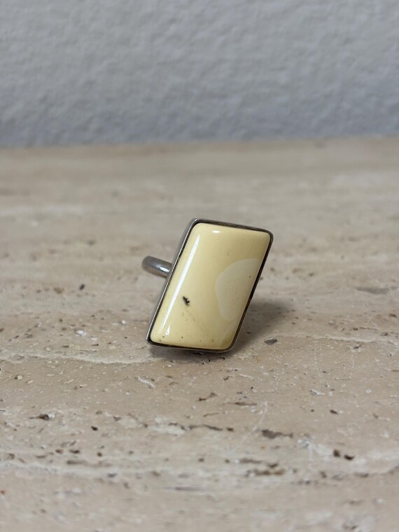 Silver ring statement white amber 925 silver vint… - image 5