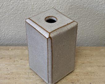 陶器の花瓶 スタジオ 陶器 正方形 グレー クラックル クラックル 釉薬 グレー ヴィンテージ 重塩釉 モダニスト ブルータリスト スカンジナビア