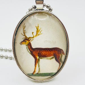 Vintage deer image pendant
