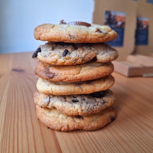 NYC Style Stuffed Cookies Box of 8 Cookies