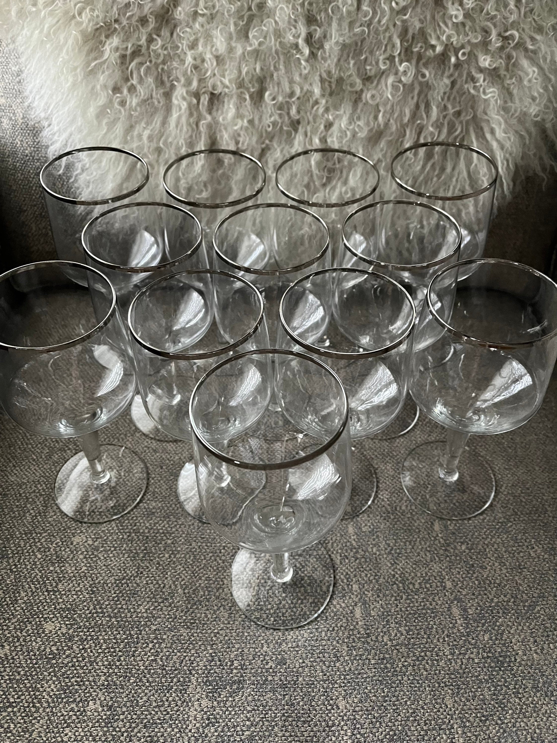 PEKJI Round Wine Glasses Clear Glass Short Stem