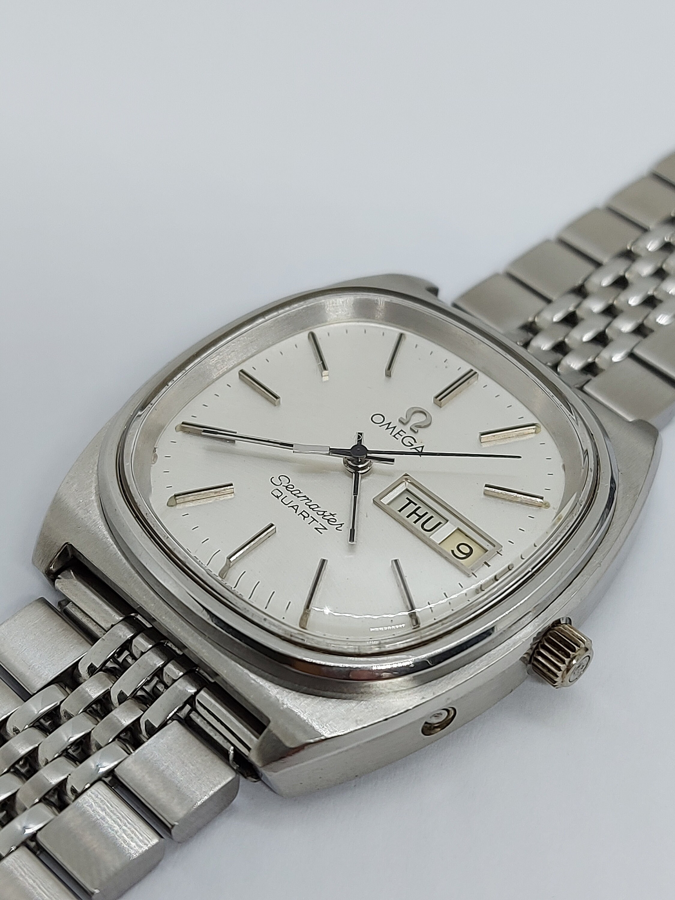 omega seamaster 1977 quartz