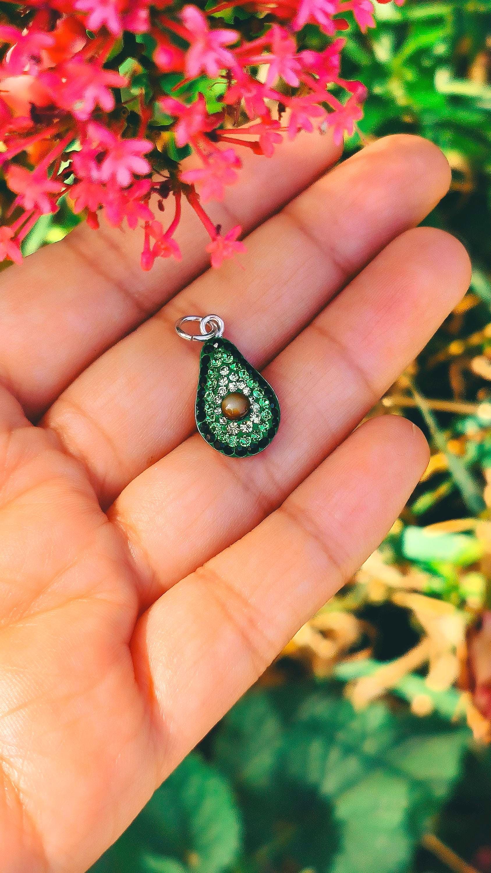 Avocado pendant in 925 sterling silver and crystals