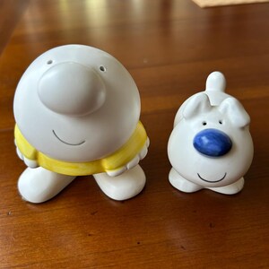 Vintage 1979 Ziggy and Fuzz Salt & Pepper Shaker Set – Tom Wilson – WWA Inc.
