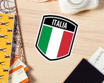 Magnete con emblema della bandiera dell'Italia: finitura opaca di alta qualità, forte supporto magnetico
