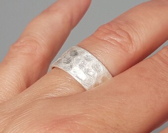 Ring silver matte hammered brushed 9 mm sterling silver