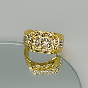 Ring Gold Felder Iced Out, men&#39;s ring, shiny gold-plated metal alloy with rhinestones, glittering, hip hop, hip hop