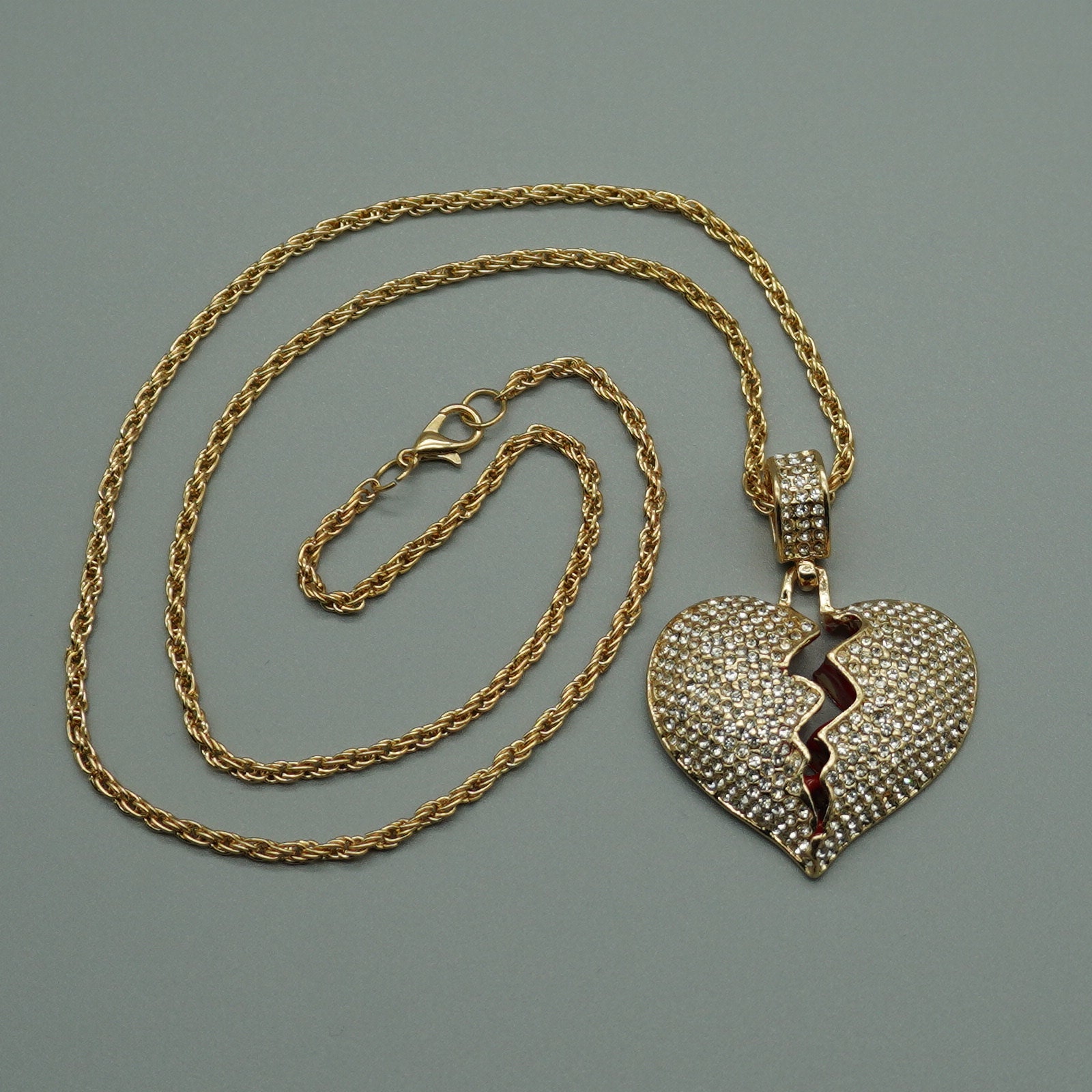 Broken heart 2024 gold chain