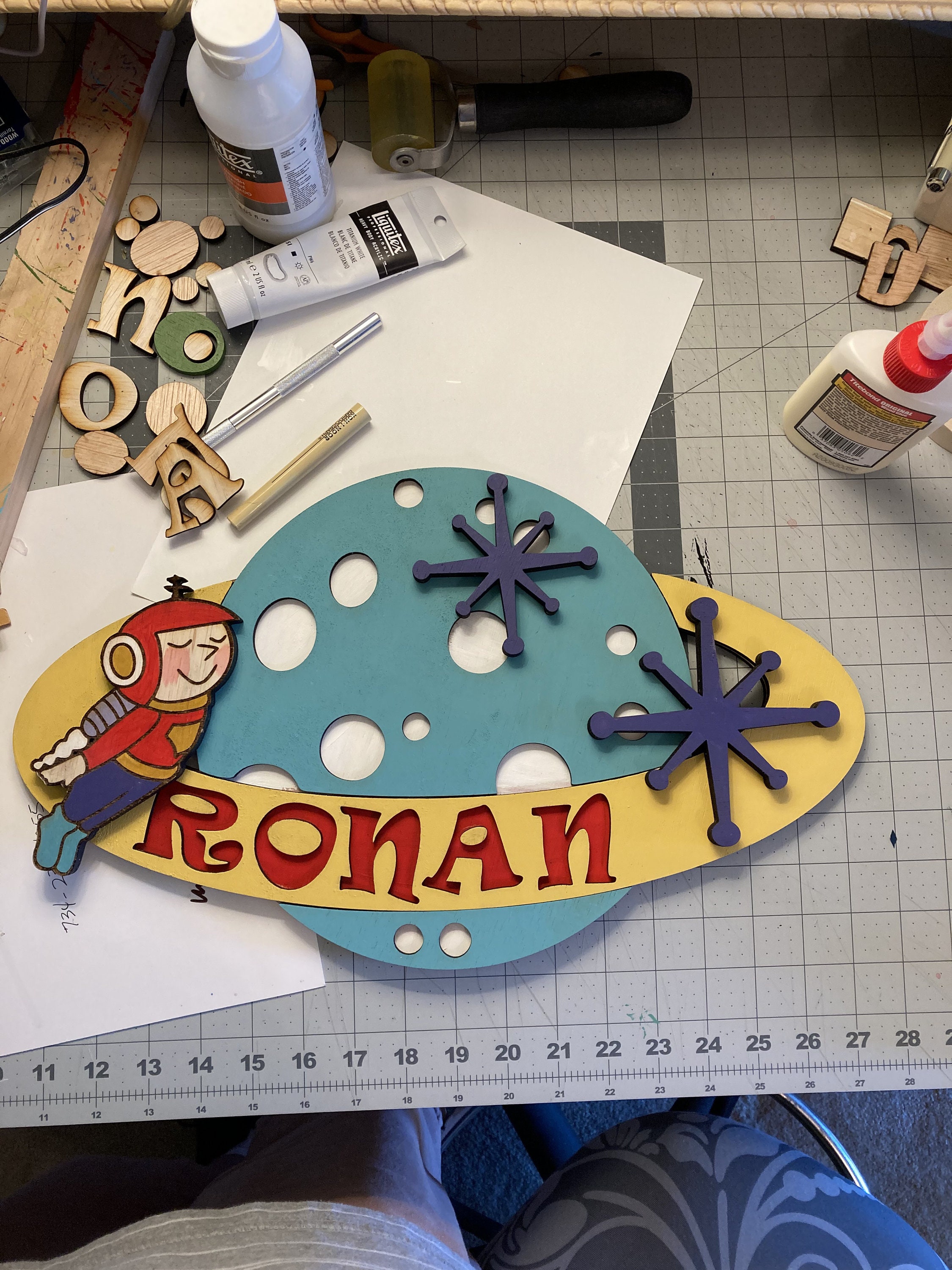 Letrero personalizado de la habitación de los niños letrero | Etsy