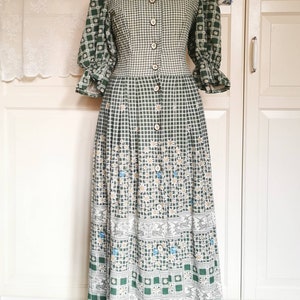 Vintage folklore dress