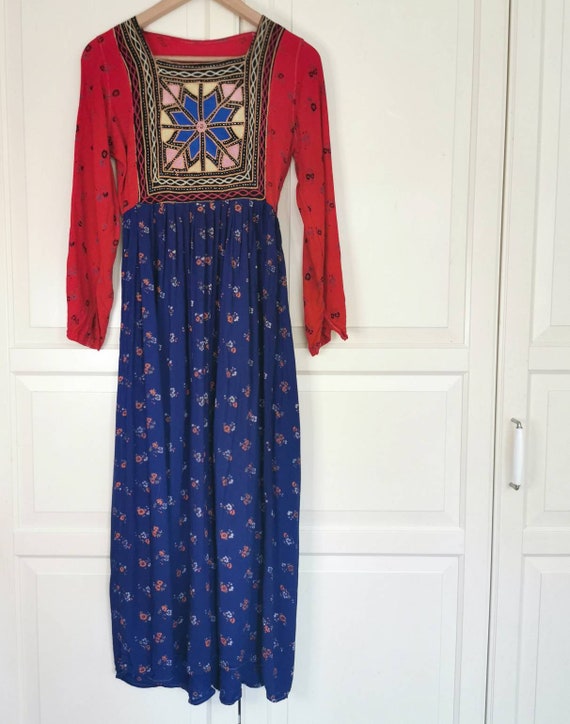 Vintage afghan dress - image 2