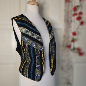 VINTAGE HIPPIE WAISTCOAT party