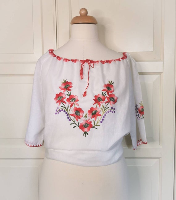 Vintage folklore blouse - image 1