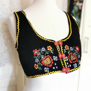 Vintage hungarian giletje