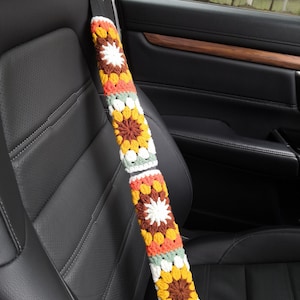 Crochet Granny Square Steering Wheel Cover: Colorful Car Interior Accessory D  2 belt cover