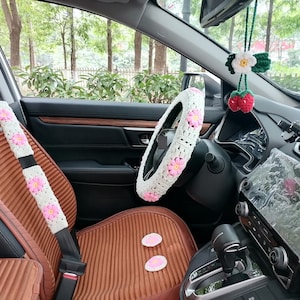 Steering Wheel Cover,Crochet Wheel Cover,Crochet Daisy Steering Wheel Cover,Steering Wheel Cover for Women,Cute Steering Wheel Cover