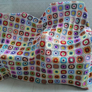 Retro Blanket, Granny Square Blanket, Crochet Throw Blanket ,Bedroom Blanket, Living Room Blanket,Wedding Blanket,Crochet Bedspread