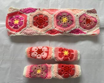 Crochet Galsang Flower Steering Wheel Cover: Handmade Car Accessory